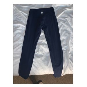 Navy blue leggings